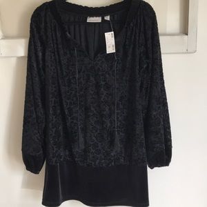 Avenue top size 18/20 NEW